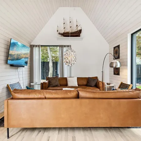 Bernadeta - 275m From The Sea By Interhome